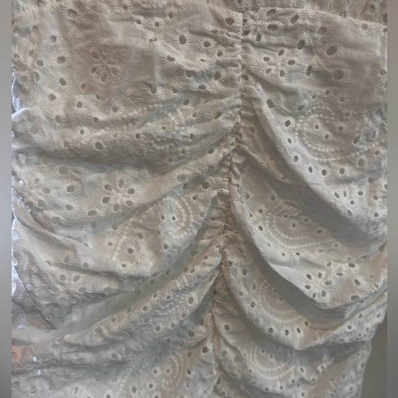 Brand new Missguided white broderie plunge shirt dress, size 4. - Picture 5 of 8